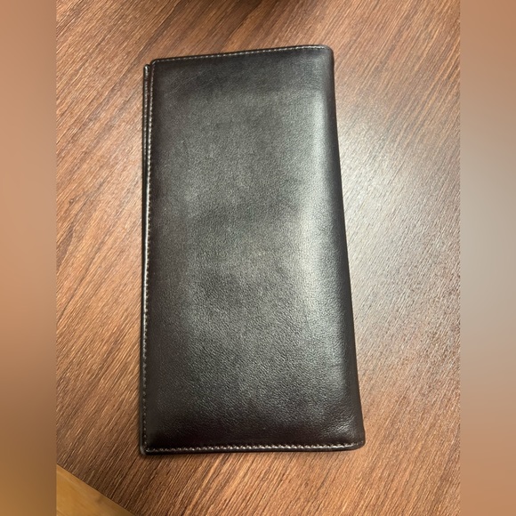 EUC Salvatore Ferragamo Bifold Leather Wallet - Picture 3 of 9